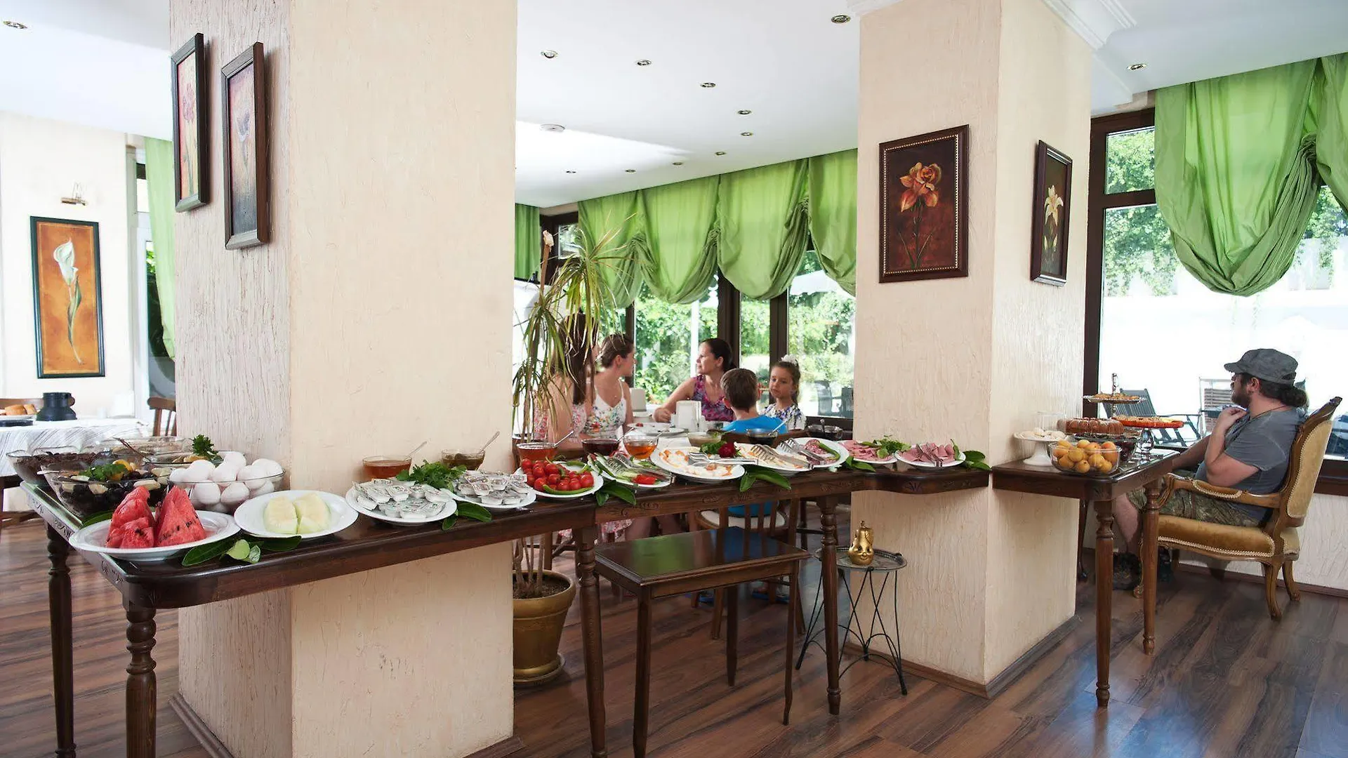 Triana Hotel Antalya
